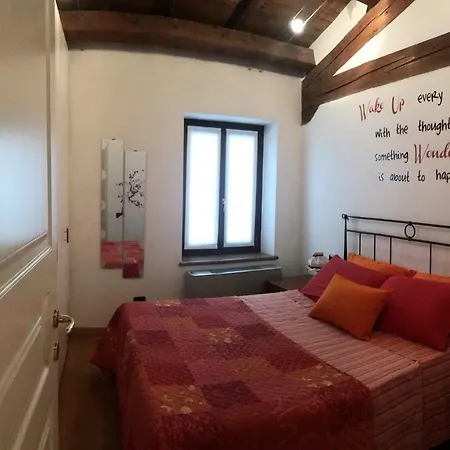 Adiacente Piazza Bra Con Parcheggio Privato *
