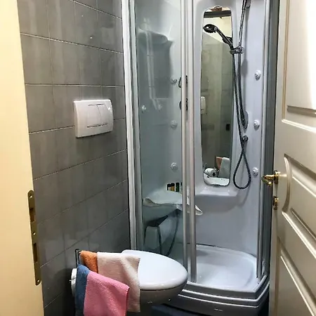 Adiacente Piazza Bra Con Parcheggio Privato Apartament Werona